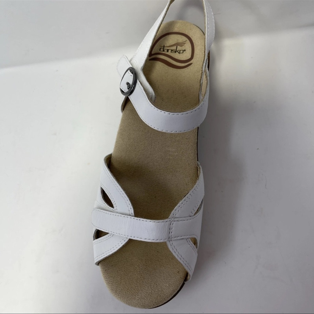 Dansko Season White Full Grain Leather Buckle Wedge Sandals Size 36 (5.5-6) EUC - Picture 6 of 11